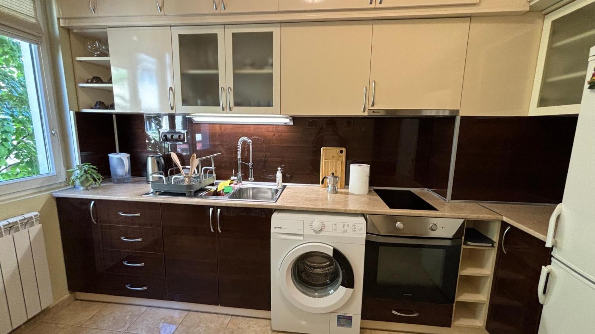 Quiet 2 Bedrooms Downtown Apart Σόφια Εξωτερικό φωτογραφία